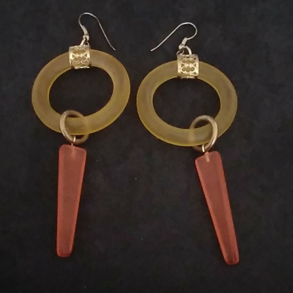 Earrings  - Picture 4 of 4